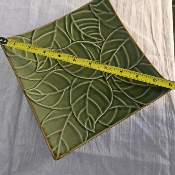 Green Leaves Square Serving Platter Entry Dish × Tea Leaves Collection 11" - Picture 5 of 5